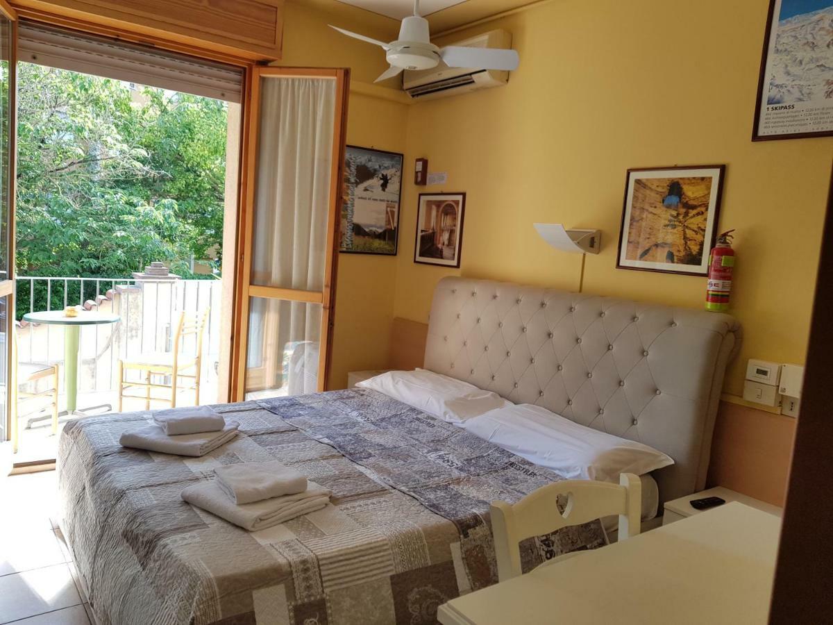 Albero Cisanello Bed & Breakfast *